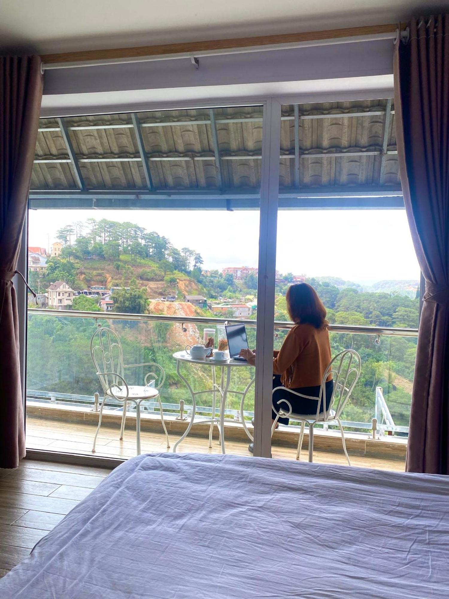 Lacami Dalat Hotel Exterior photo
